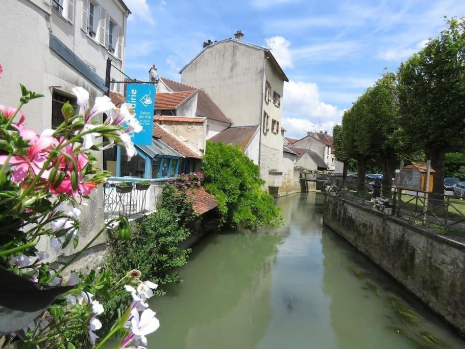 La Marisa, Studio Cosy 10Min Disney. Apartment Crecy-la-Chapelle Bagian luar foto